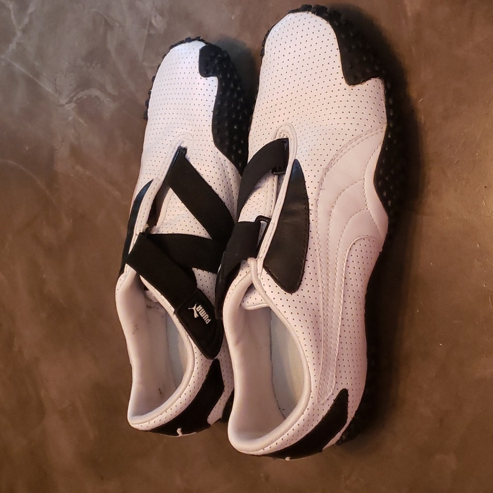 EUC Puma Mostro Perforated Leather Sneaker